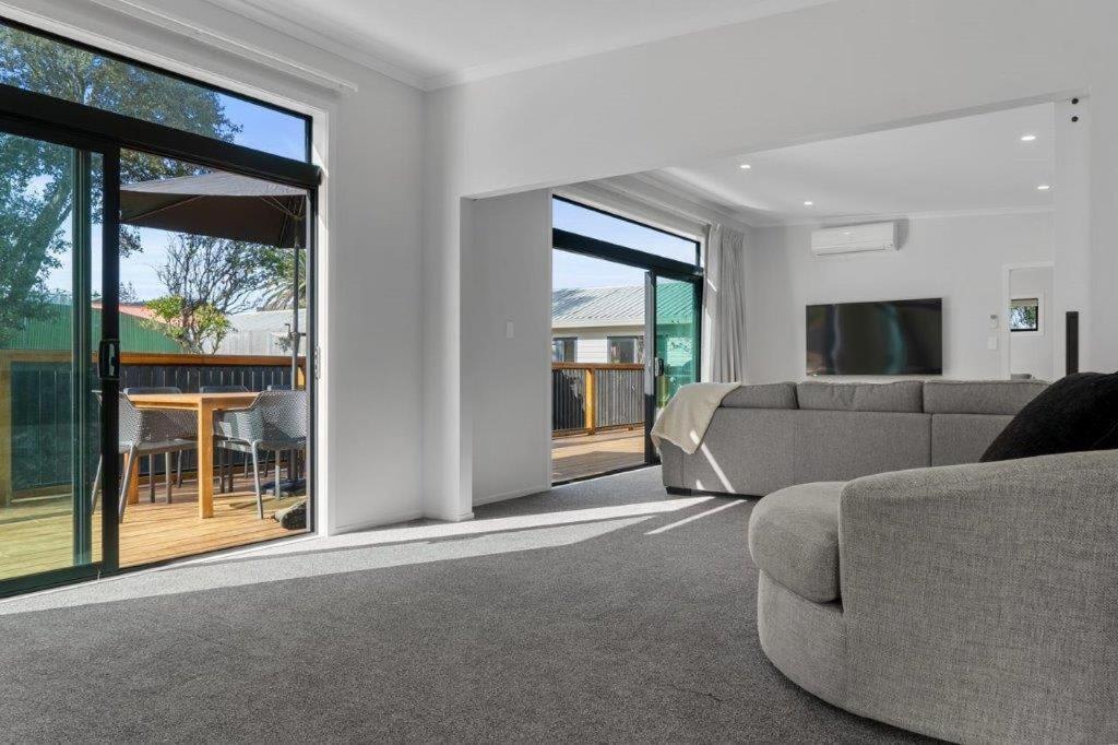 Recline On Leo Villa Waihi Luaran gambar